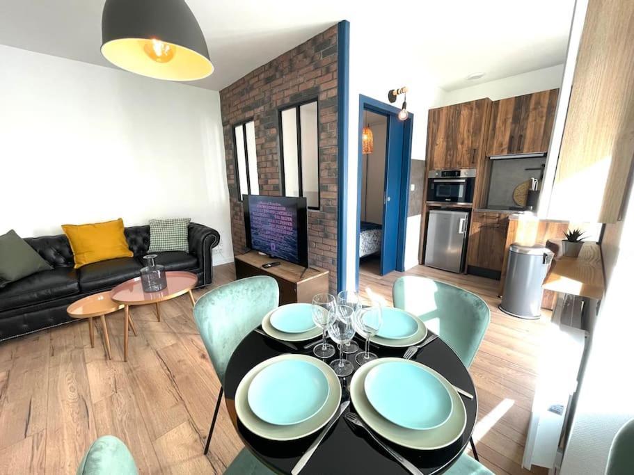 Le Charly - Magnifique Appartement Hypercentre Pau Exterior photo